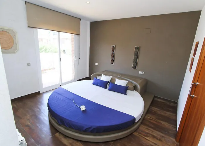 Dream Planetcostadorada Дом отдыха *